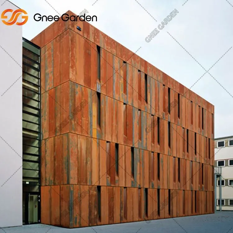 Raižytas skydelis lauko sienai