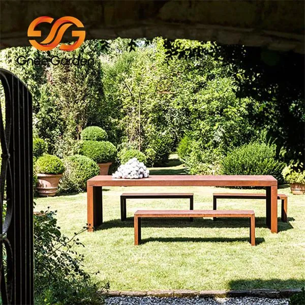 Corten plieniniai suolai ir stalai