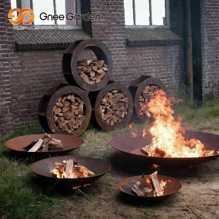 „Corten Steel Fire Bowl“ sodo vieta