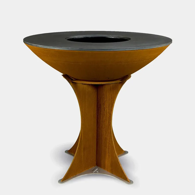 „Corten Steel“ lauko medinė kepsninė