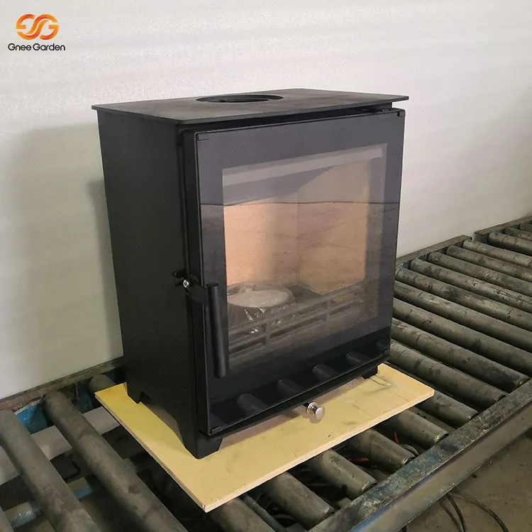 Didelė medinė krosnelė