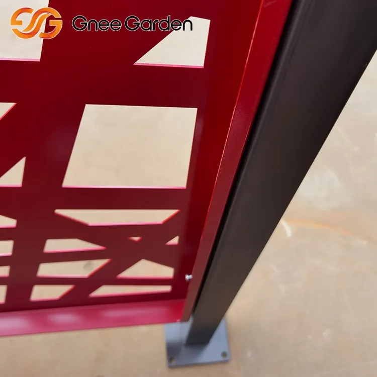 Šiuolaikinė raudonos geometrinės dizaino ekrano tvora