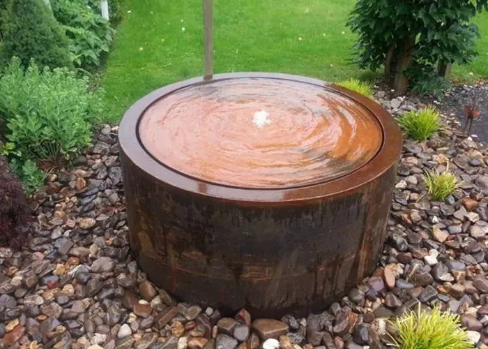 Rūdžių plieno vandens funkcija