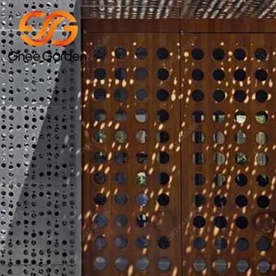 Metalinės lauko sienų plokštės