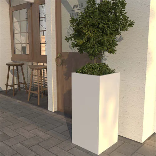 Dekoratyvinis baltas ilgas sodintuvas