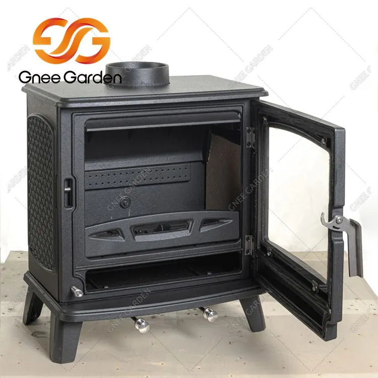 Malkomis kūrenamas židinys.